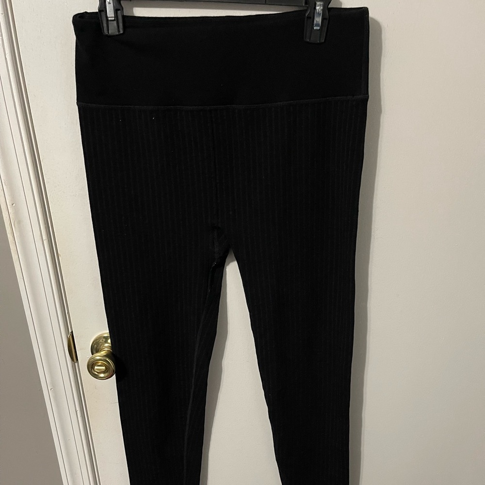 NWOT Fabletics ribbed leggings